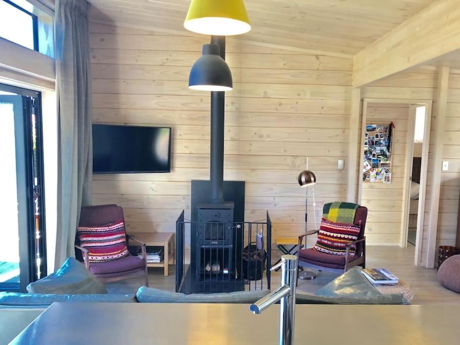 Modern Kowhai Cottage Wanaka Esterno foto